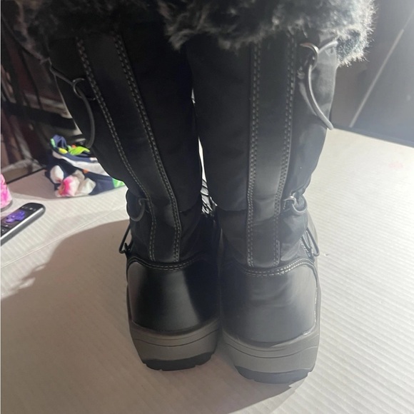 Torrid Women Snow Black Winter Rain combat Sherpa rubber sole faux fur Boots 10 - Picture 4 of 13